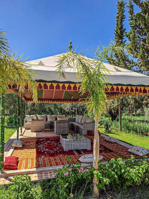 Ferme De Vacances Avec Une Grande Villa A Marrakech マラケシュ エクステリア 写真