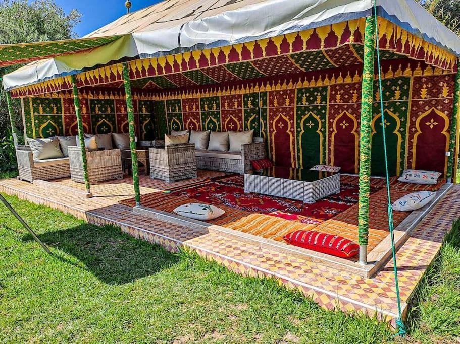 Ferme De Vacances Avec Une Grande Villa A Marrakech マラケシュ エクステリア 写真