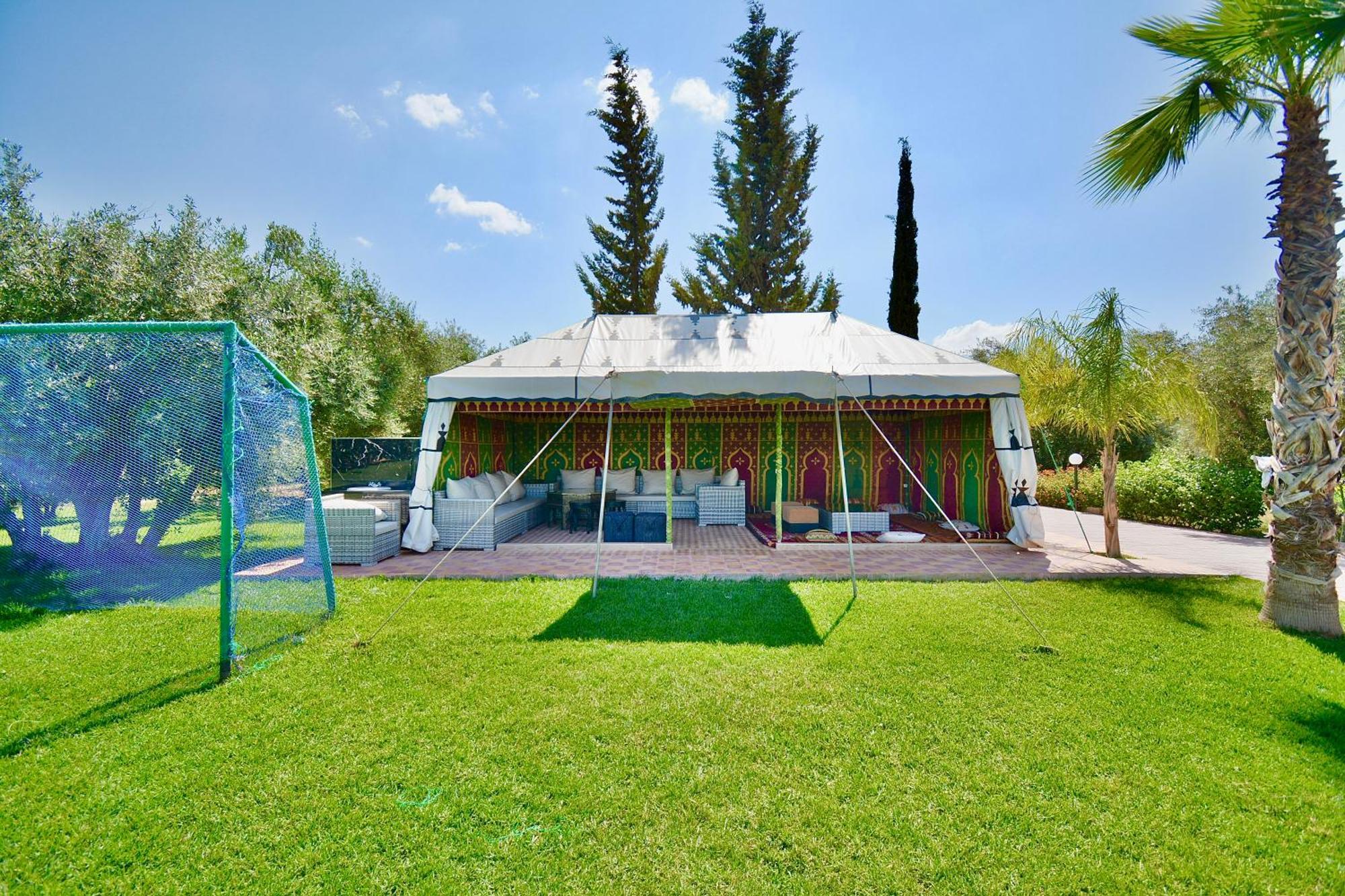 Ferme De Vacances Avec Une Grande Villa A Marrakech マラケシュ エクステリア 写真