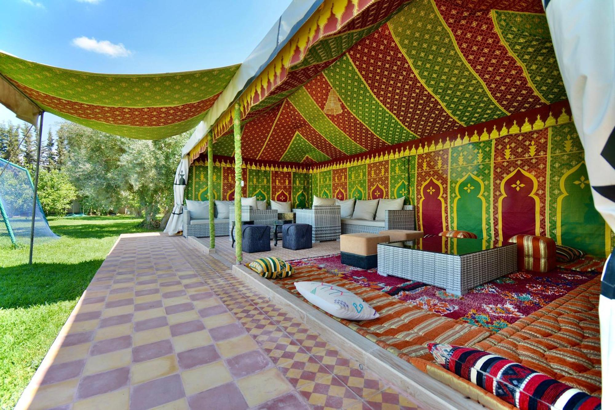 Ferme De Vacances Avec Une Grande Villa A Marrakech マラケシュ エクステリア 写真