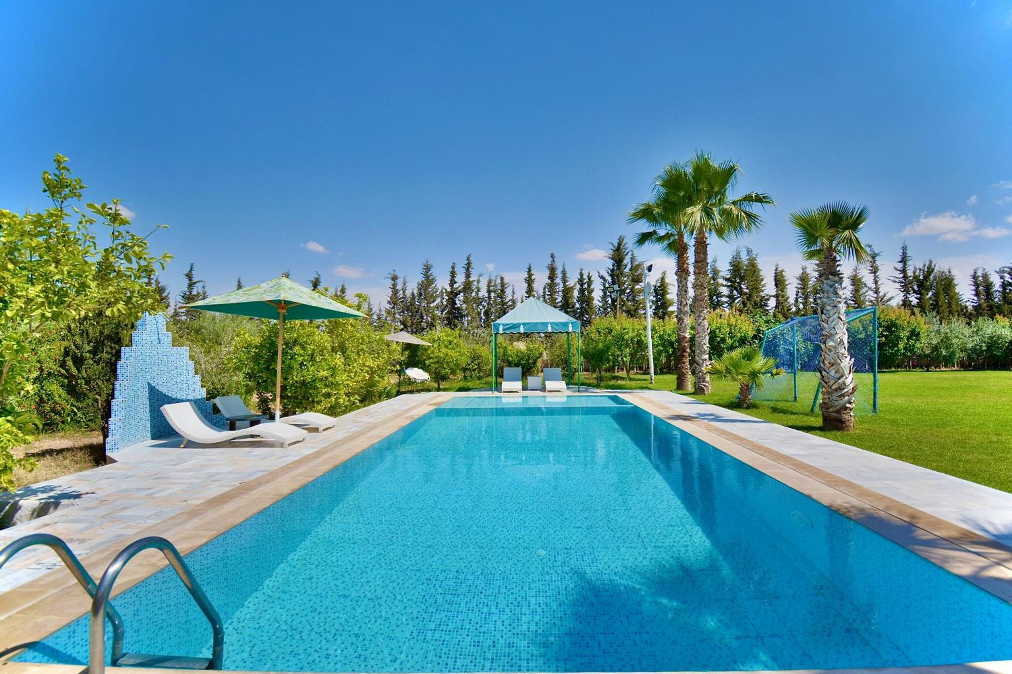 Ferme De Vacances Avec Une Grande Villa A Marrakech マラケシュ エクステリア 写真