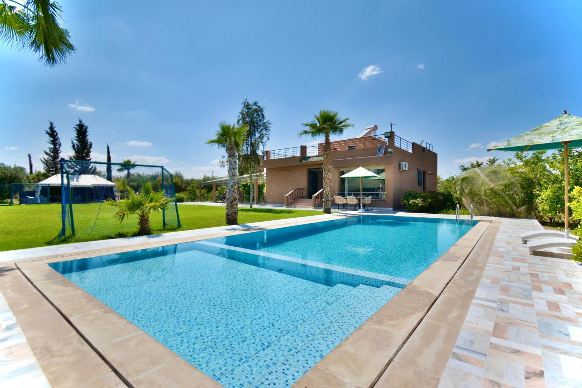 Ferme De Vacances Avec Une Grande Villa A Marrakech マラケシュ エクステリア 写真
