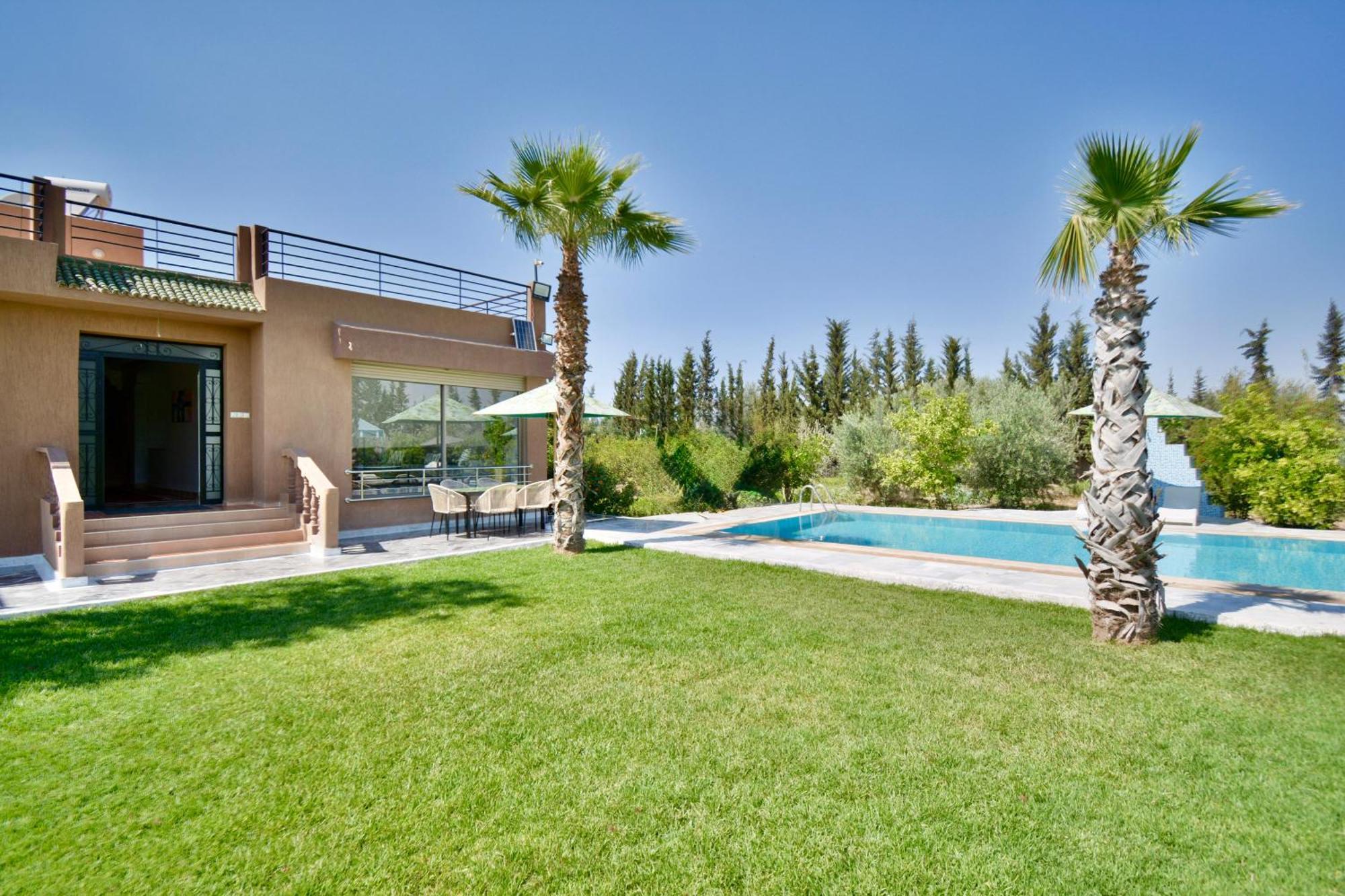 Ferme De Vacances Avec Une Grande Villa A Marrakech マラケシュ エクステリア 写真